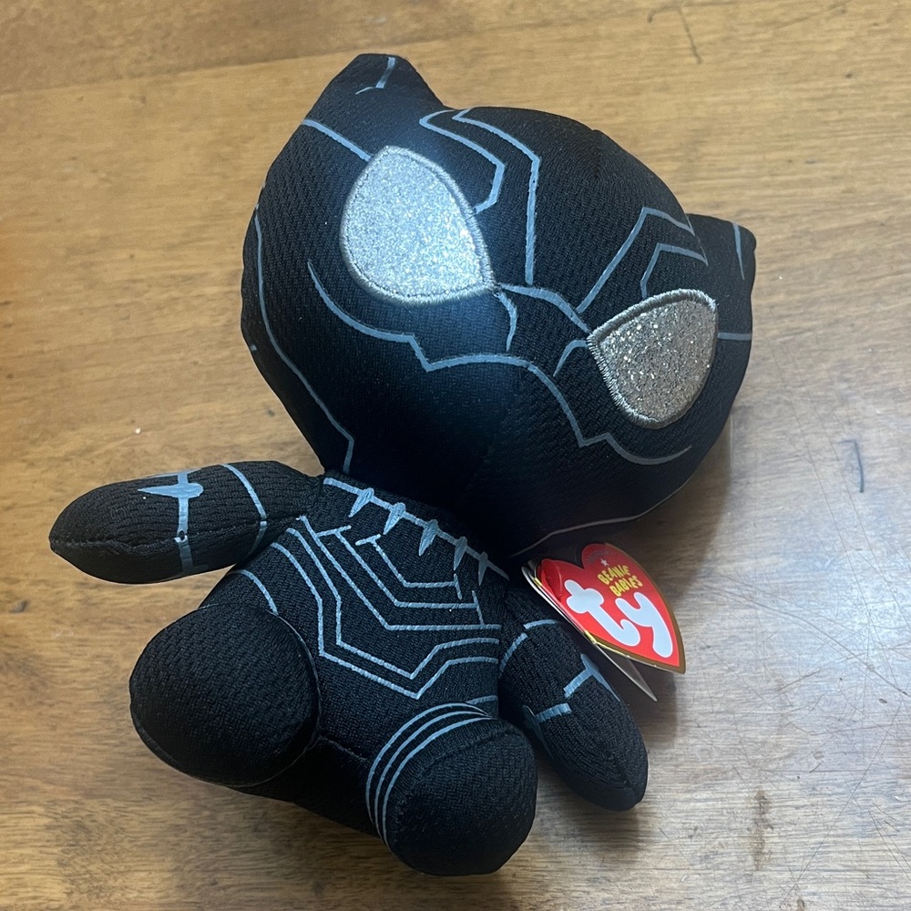 Ty Beanie Babies Black and Silver Hero Plush - Picture 5 of 5